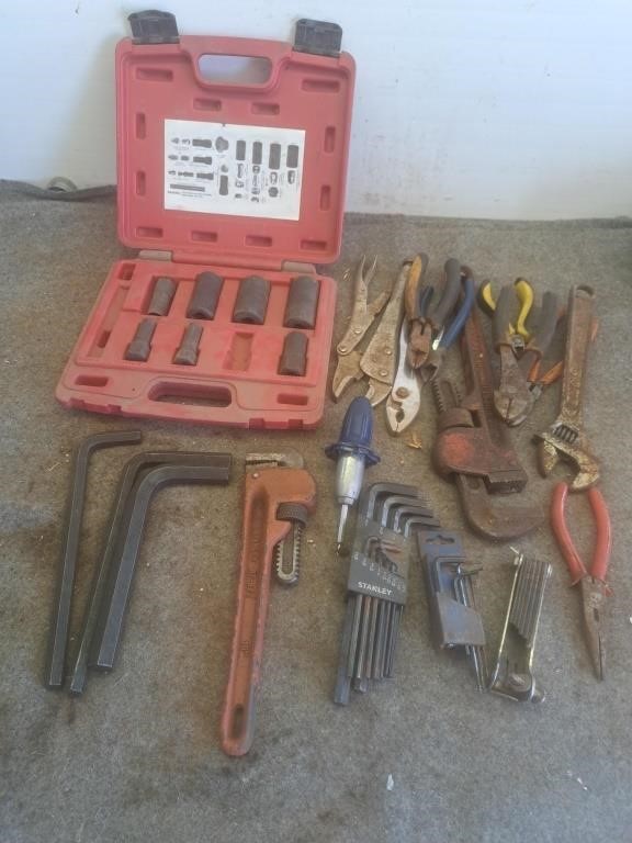 Wheel lock removal kit, misc tools