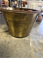Brass bucket, approx 9in T