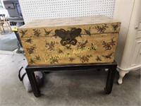 VINTAGE WOODEN TRUNK ON ASIAN STYLE STAND