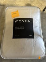 Down comforter, king size