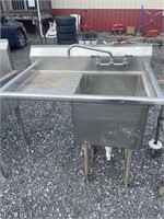 Commercial Stainless steel sink