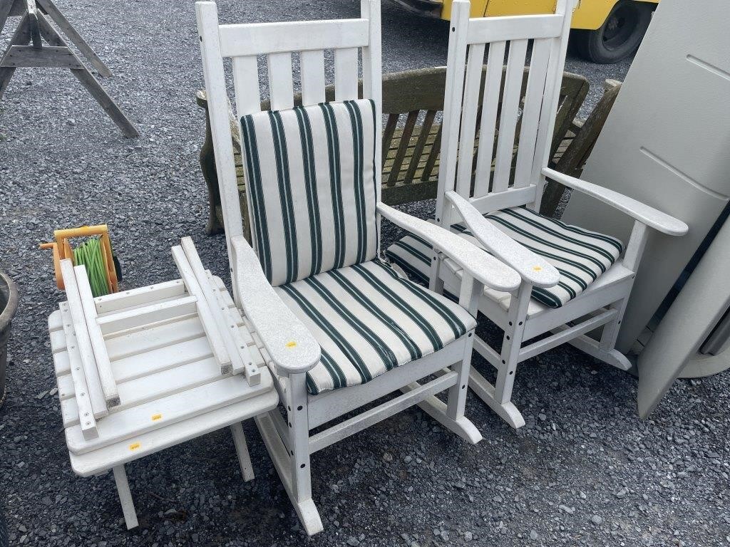 Outdoor rocking chairs w/ stand