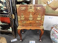 ANTIQUE ASIAN WOODEN SIDE TABLE