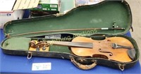 ANTIQUE VIOLIN WITH BOW AND CASE