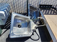 STAINLESS STEEL CORNER SINK WITH FAUCET