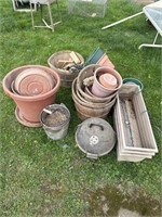Flower Pots, Tin Metal Buckets, Apple Baskets &