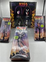 Kiss destroyer puzzle and figures