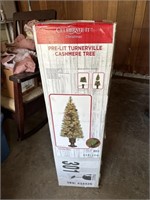 4.5’ Tall PRE-LIT Christmas Tree