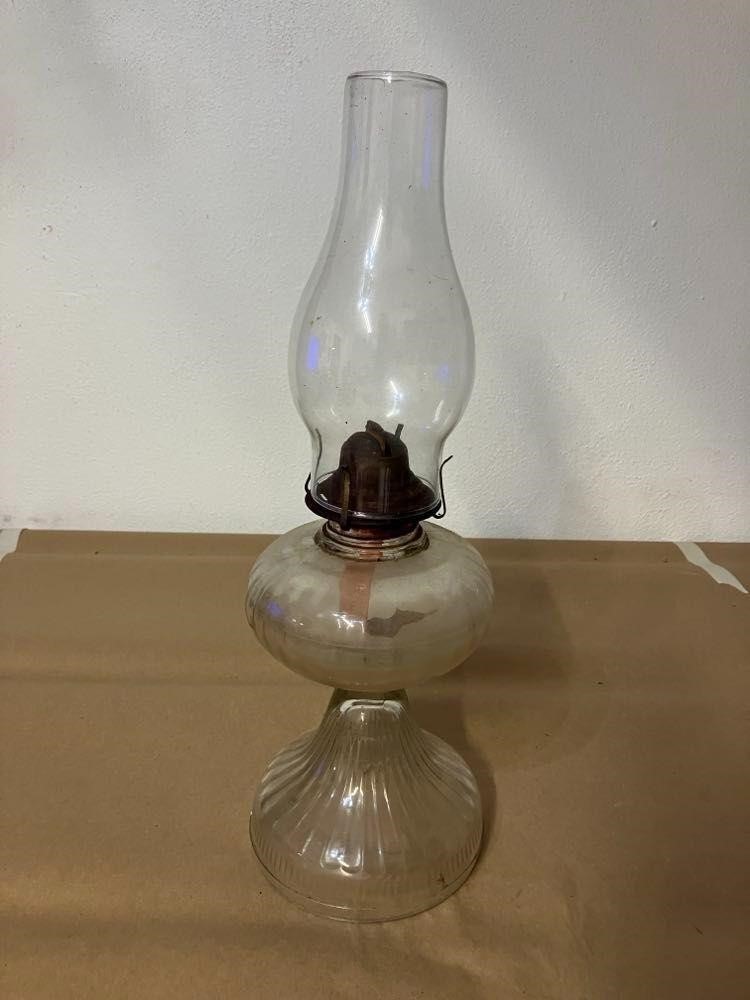 OIL HURRICANE LAMP