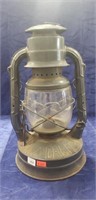(1) Vintage Dietz Lantern