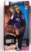 1998 NBA Barbie NIB Milwaukee Bucks