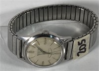 Baker 17 Jewel Wristwatch untested