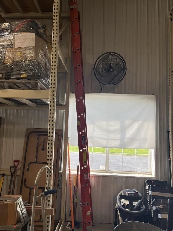 28’ Werner Extension Ladder