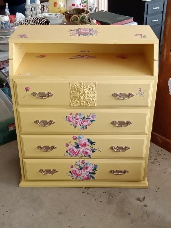 4 drawer baby changing chest
