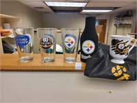 Pittsburgh Steelers glasses and misc items