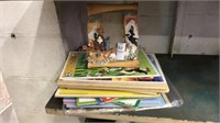 Child’s puzzle lot and Noah’s ark frame