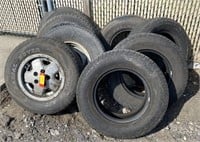 Assorted Tires Inc. Dunlop Land Rover P225/70R15,
