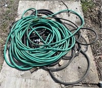 Rubber Yard Hoses, 1in dia, length unknown