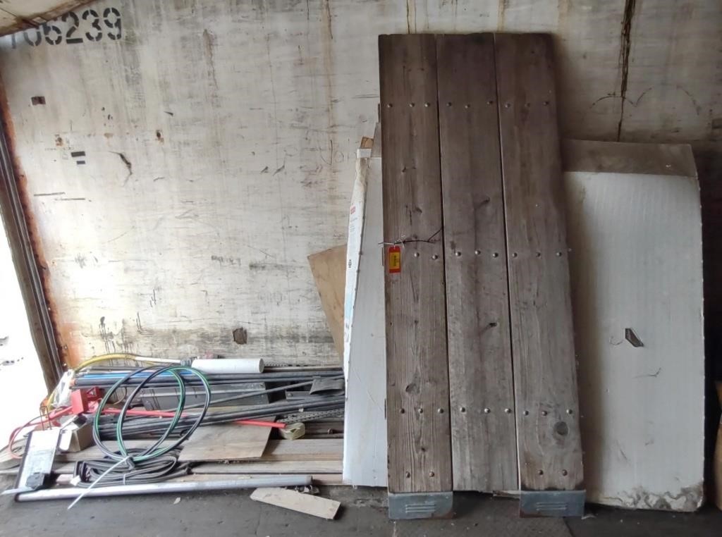 Wooden Ramp (34" x 88"), Delta Bathtub Wall Set,