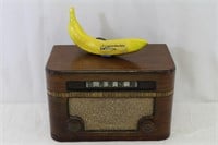 Vintage Motorola Tube Radio - Works!