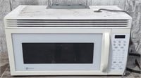Maytag Microwave (30"×15"×16") (Model MMV4184AAW)