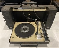 GE Wildcat V936G  Portable Stereo Record Player,