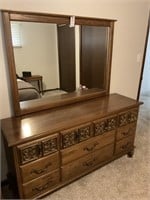 VTG Basset Solid Wood 10 Drawer Dresser w/ Mirror