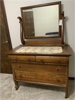 Antique Tiger Oak 4 Drawer Dresser w/ Mirror