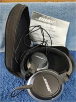 Bose Headphones with Case - Works