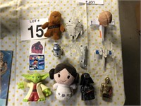 Lot of Small Star Wars Items