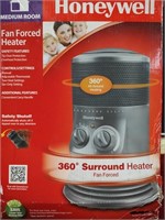 Honeywell 360 Surround Heater in box