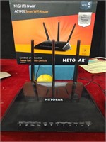 Netgear WiFi Router - Works - in box