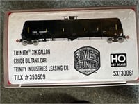 New Rivet counter HO scale train Trinity 350509