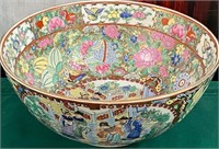 11 - VINTAGE ASIAN PORCELAIN BOWL (I38)