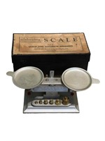 Vintage Pelouze Lab Scale In Box