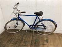 FREE SPIRIT 26 INCH BICYCLE