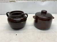 2 PIECES OF WEST BEND USA   POTTERY