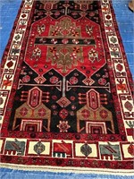 Hand Knotted Persian Hamedan Rug 4.7x8.2 ft