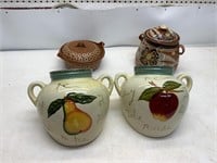 4 POTTERY PIECES