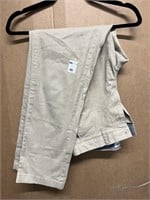 Size 31 Amazon essentials men pants