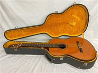 Takamine Japan Guitar Model C134S with Hard Case