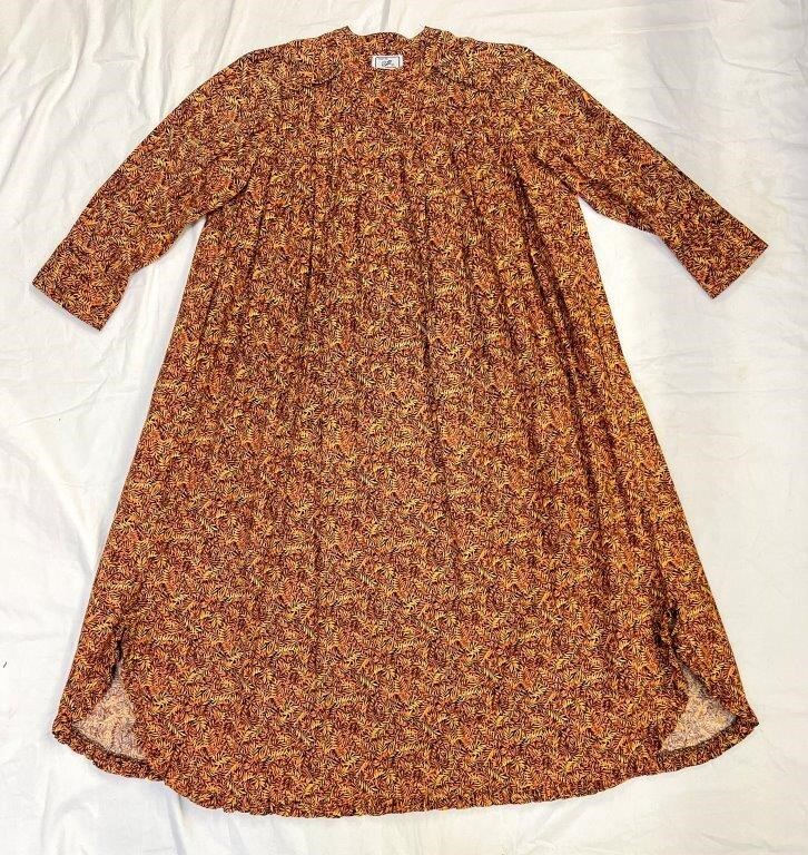 Muumuu From the Bete Inc. Collection Honolulu