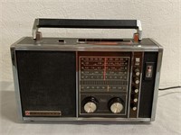 Sears Wayfarer Am/Fm Transistor Radio