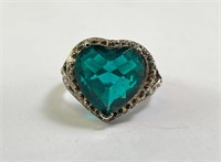 Vintage Gorgeous Faceted Heart Ring 8 Gr Size 7