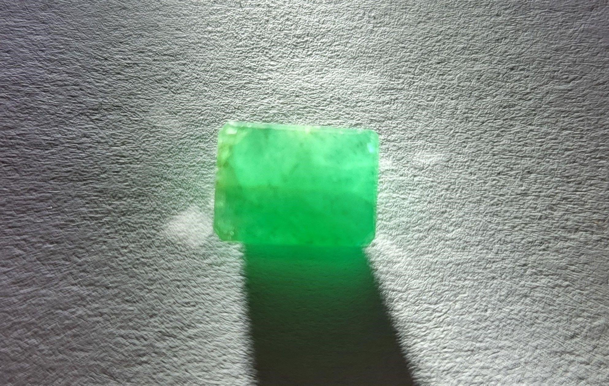 3.55 CT Colombian Single  Emerald