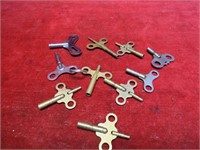 Assorted clock keys.