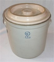Vintage 2 gallon crock.