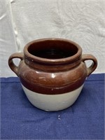 Ceramic pot