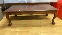 Wooden coffee table 2‘ x 4‘