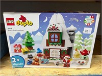 Lego Duplo Santa's Gingerbread House 50pc Set
